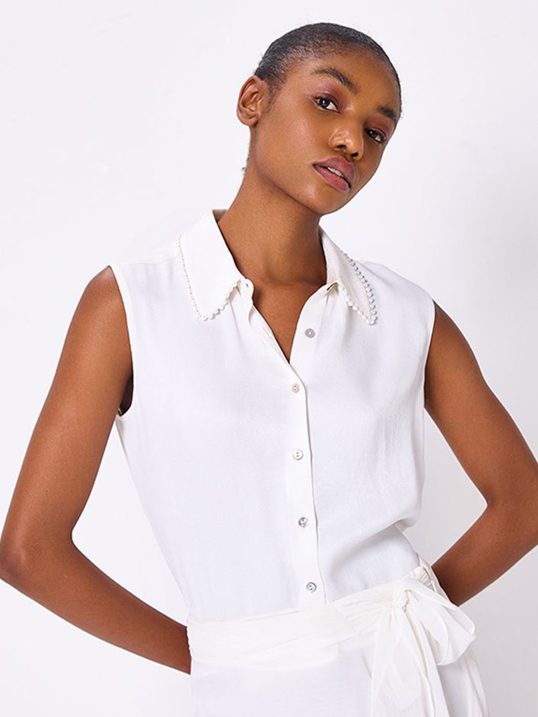 

COVER STORY Comfort Spread Collar Casual Shirt, Off white