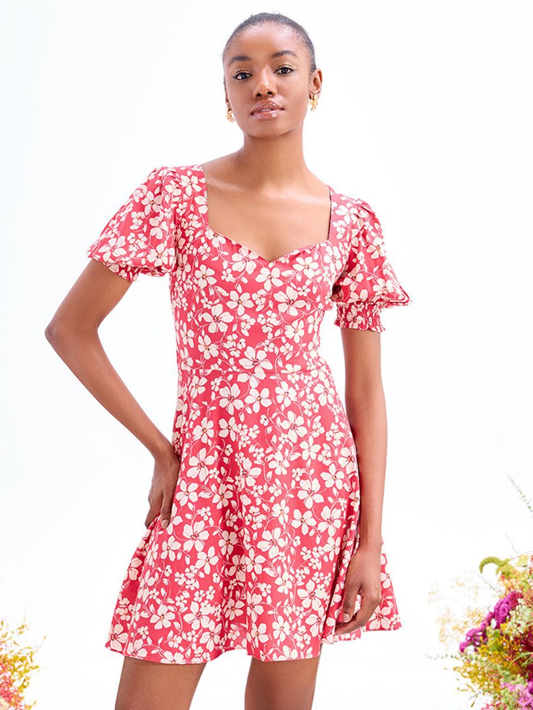 

COVER STORY Red Floral Printed Puff Sleeves Fit and Flare Skater Dress