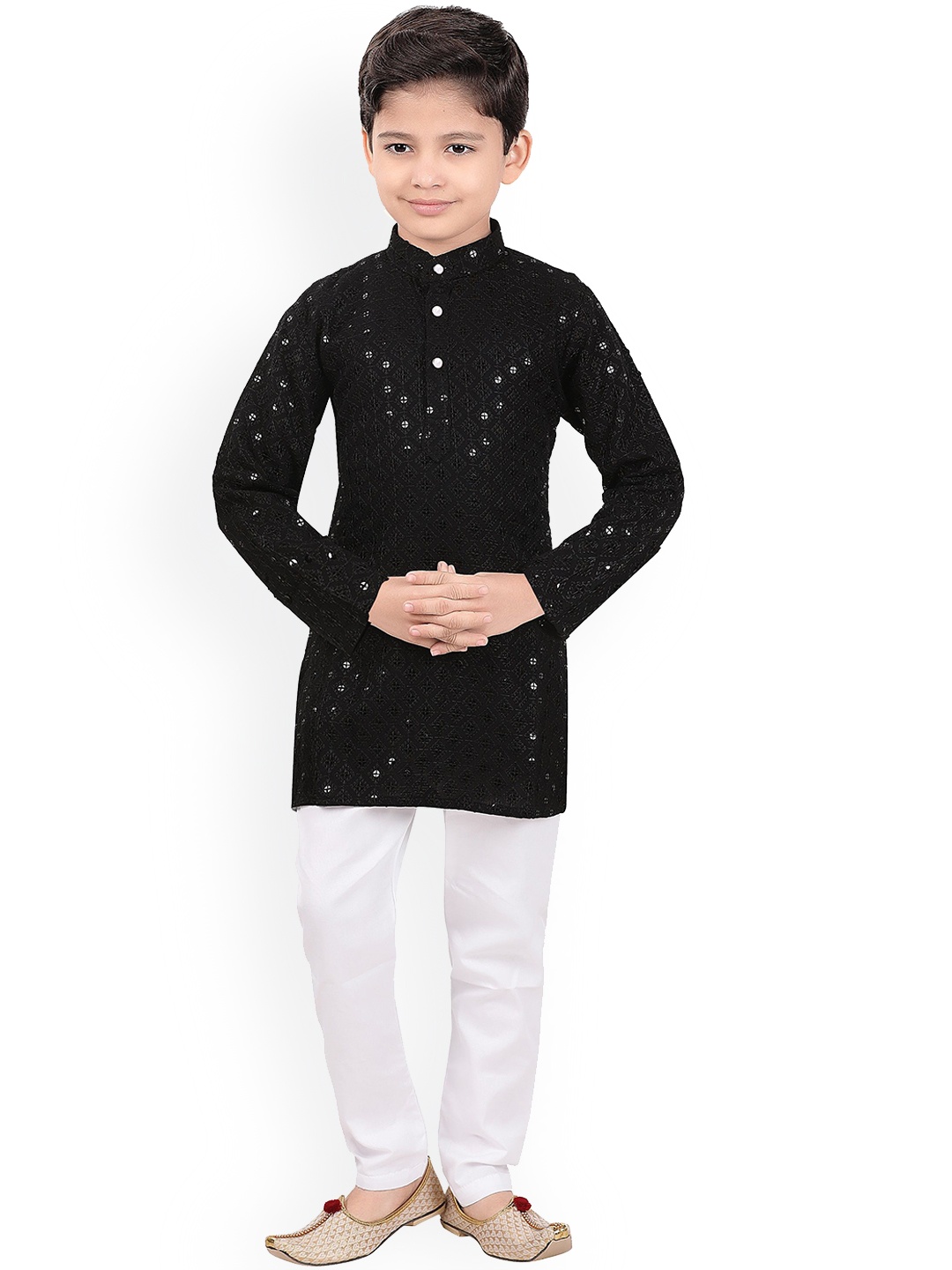 

BAESD Boys Ethnic Motifs Embroidered Mandarin Collar Sequinned Straight Kurta with Pyjamas, Black