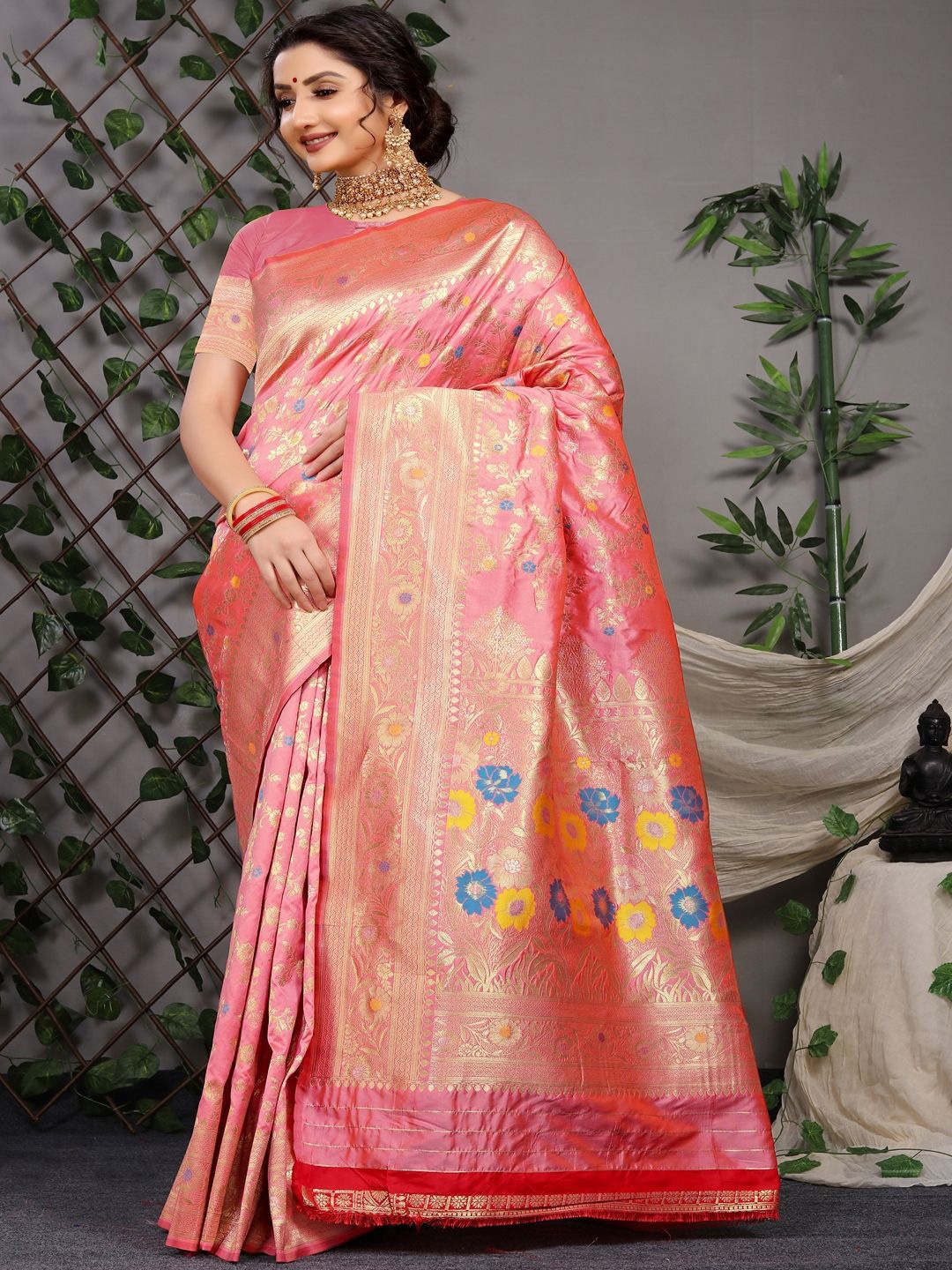 

SGF11 Ethnic Motifs Zari Kanjeevaram Saree, Peach