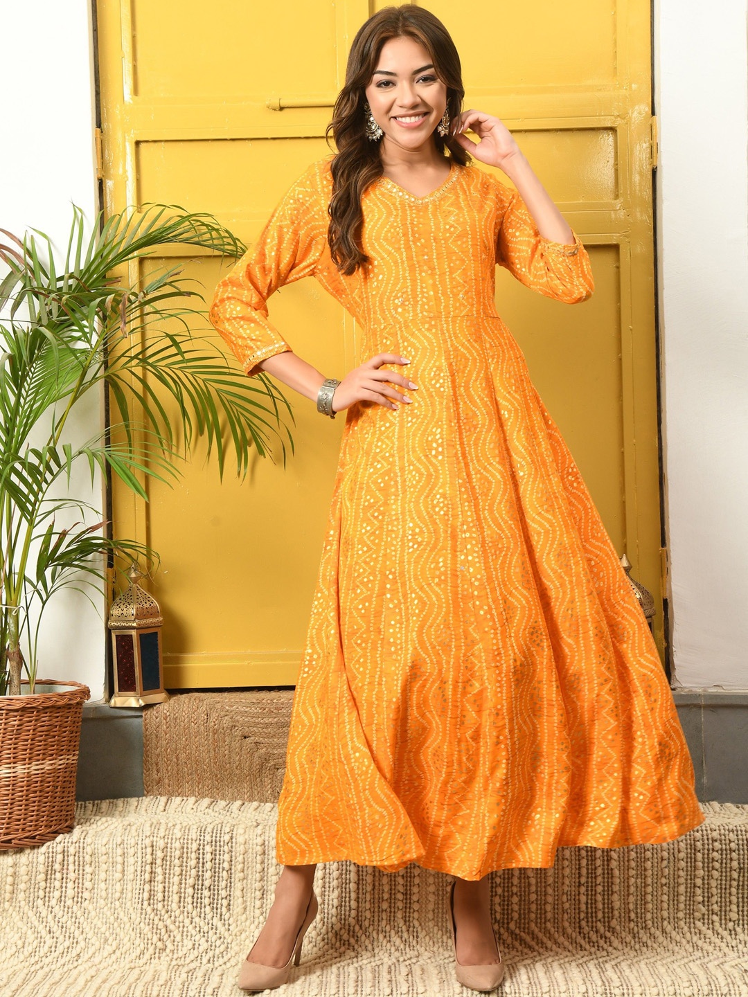 

Chandbaali Bandhani Printed Anarkali Kurta, Yellow