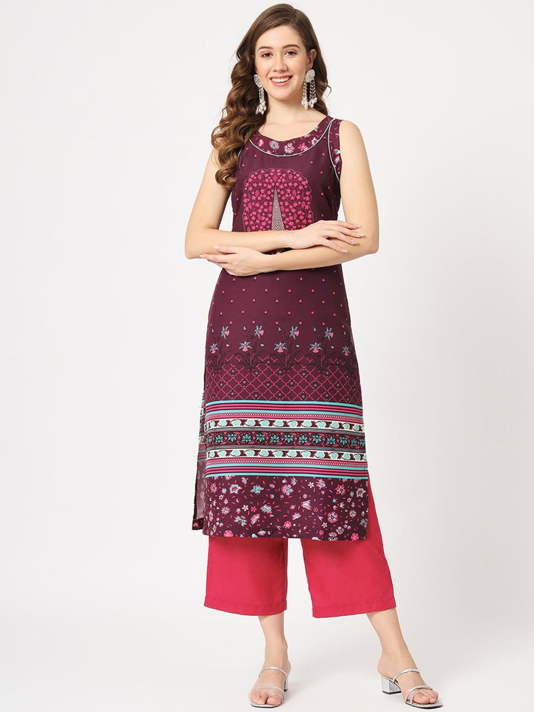 

Pannkh Round Neck Sleeveless Printed Straight Kurta, Magenta
