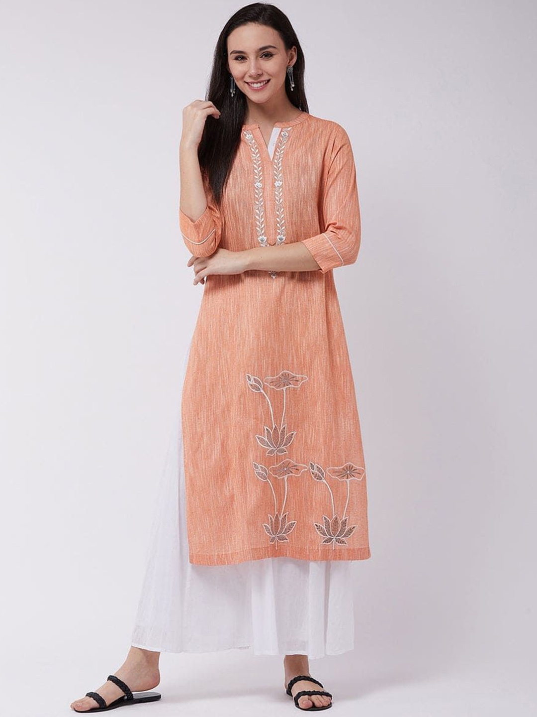 

Pannkh Mandarin Collar Embroidered Chikankari Cotton Straight Kurta, Orange