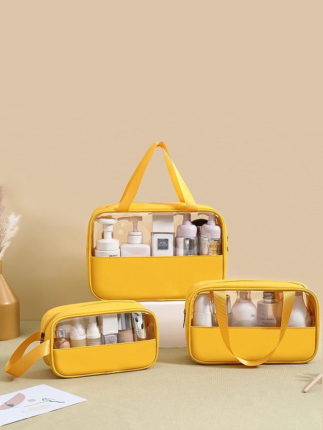 

Queue Set of 3 Waterproof Pouch Travel Accessory, Yellow