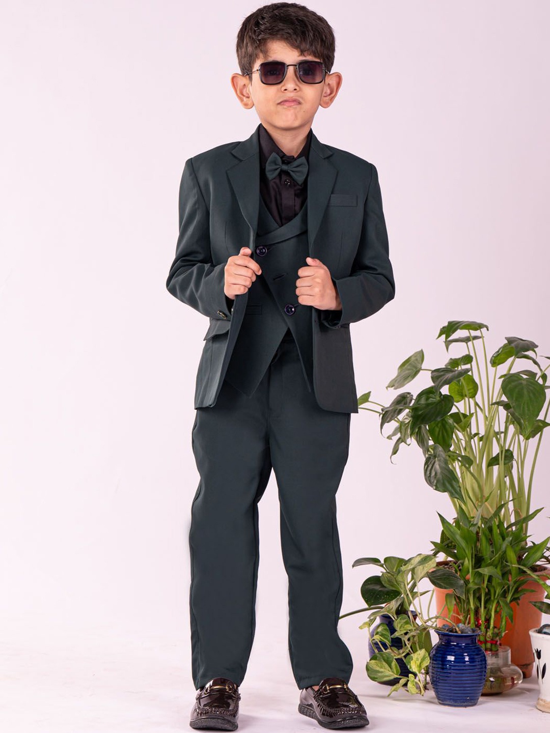 

VASTRAMAY Boys Single-Breasted Five Pieces Party Suit, Green