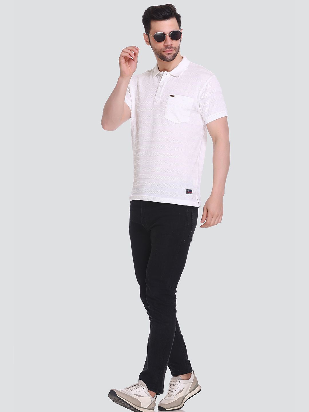 

Tuckinn polo tshirt Men Striped Polo Collar Pockets T-shirt, White