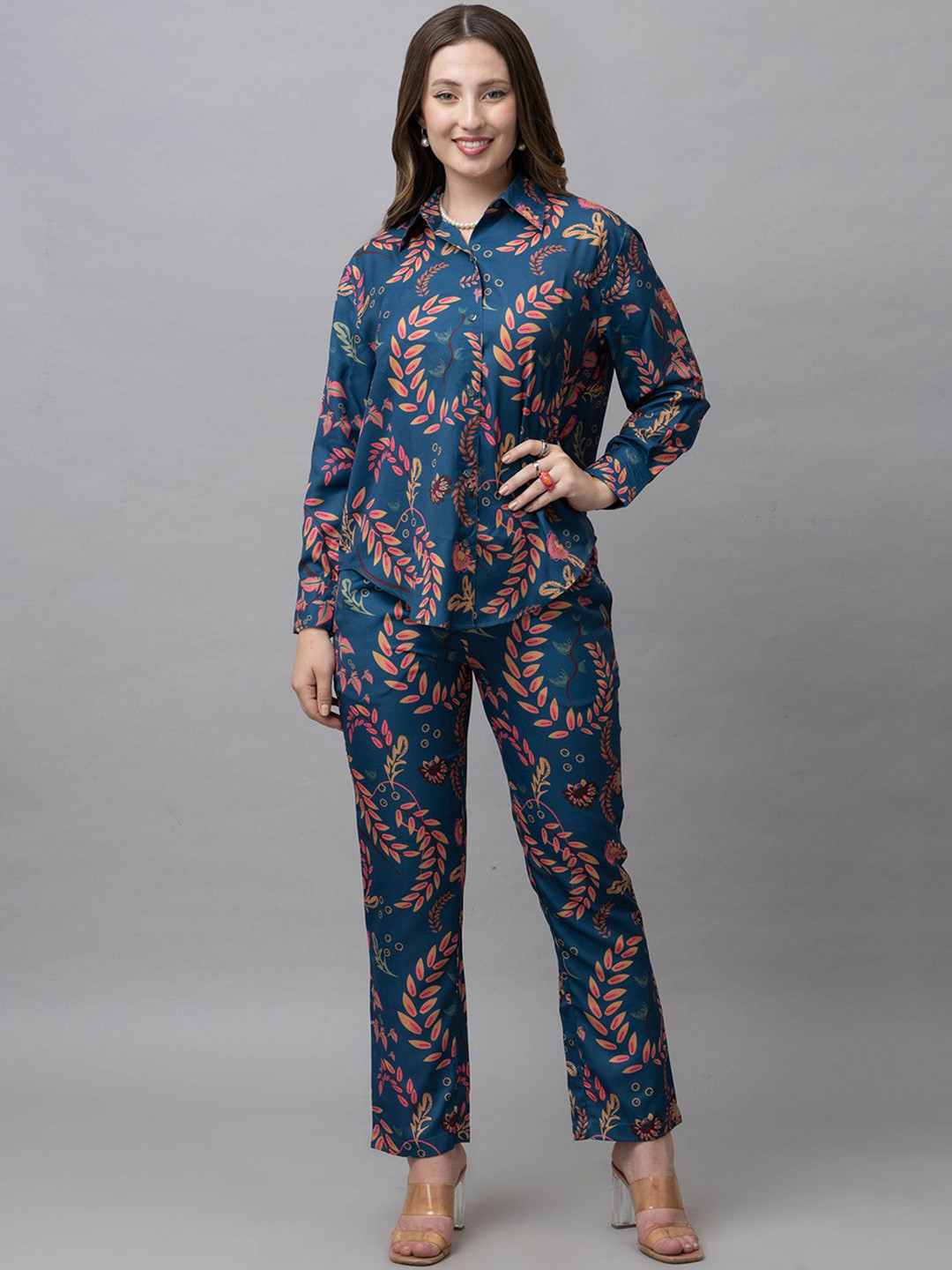 

HAUTEQUE Floral Printed Cuffed Sleeves Casual Curved Shirt With Trousers, Blue