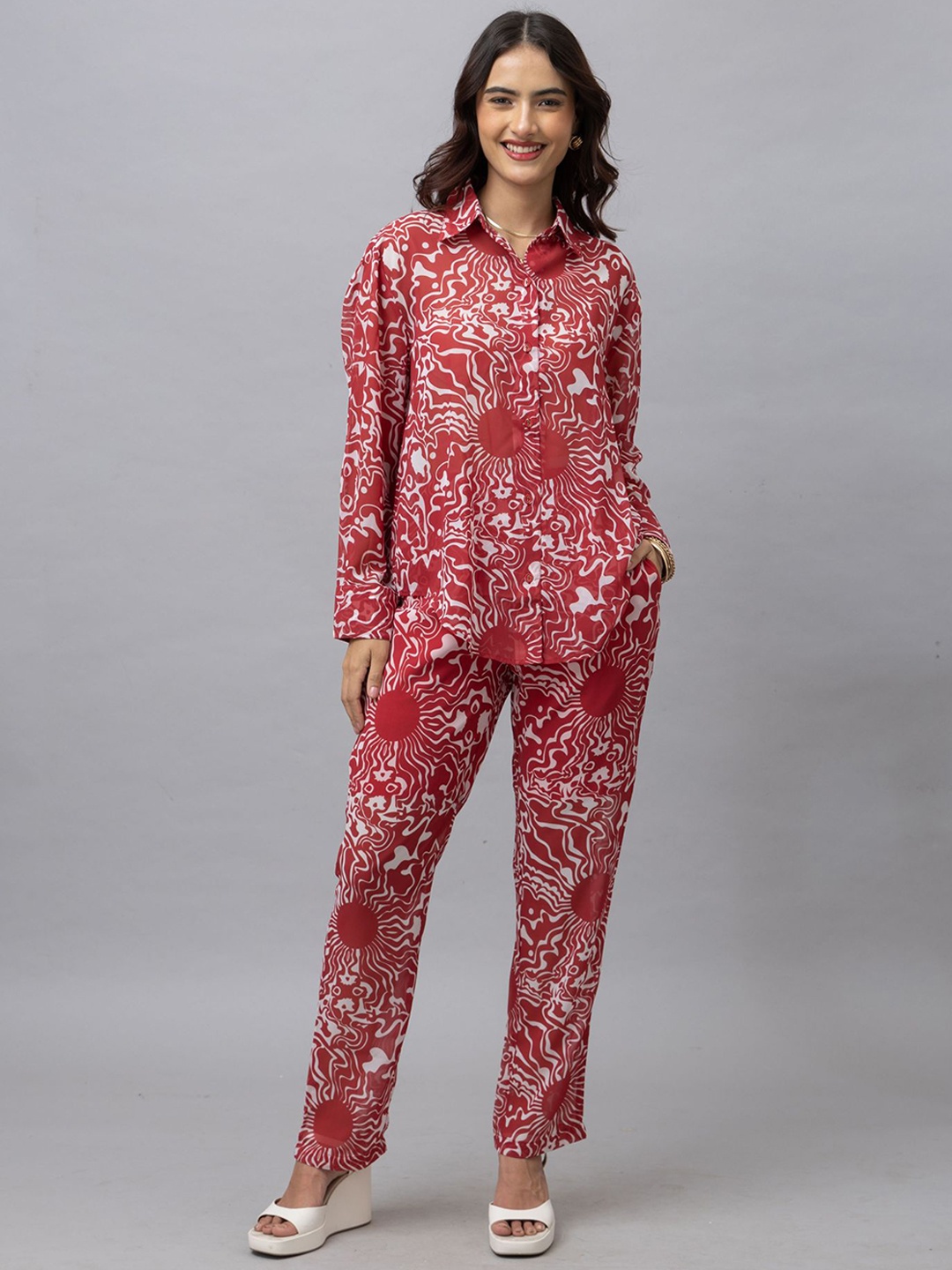 

HAUTEQUE Abstract Printed Long Sleeves Shirt & Trousers, Red