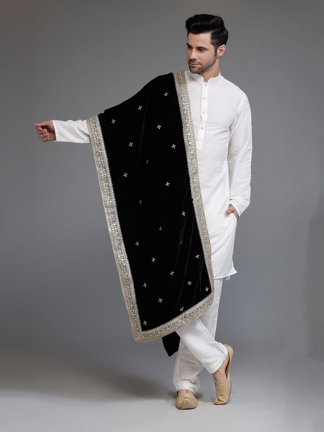 

Utsav Fashion Ethnic Motifs Embroidered Velvet Dupatta with Beads and Stones, Black