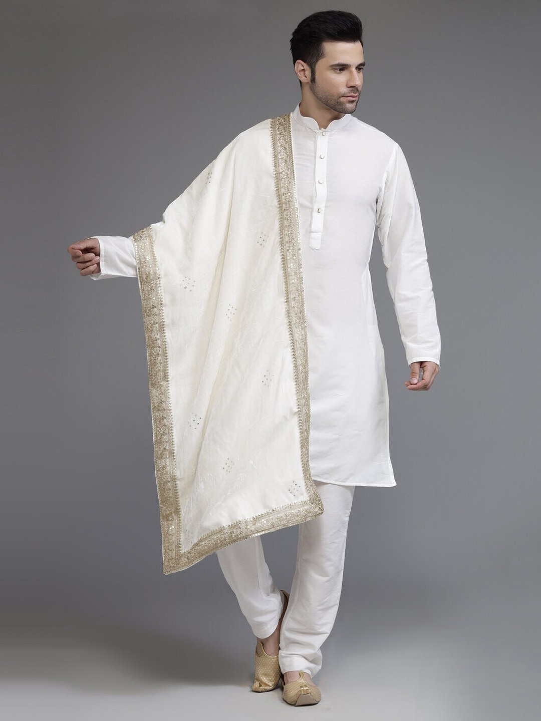 

Utsav Fashion Ethnic Motifs Embroidered Velvet Dupatta with Beads and Stones, Cream