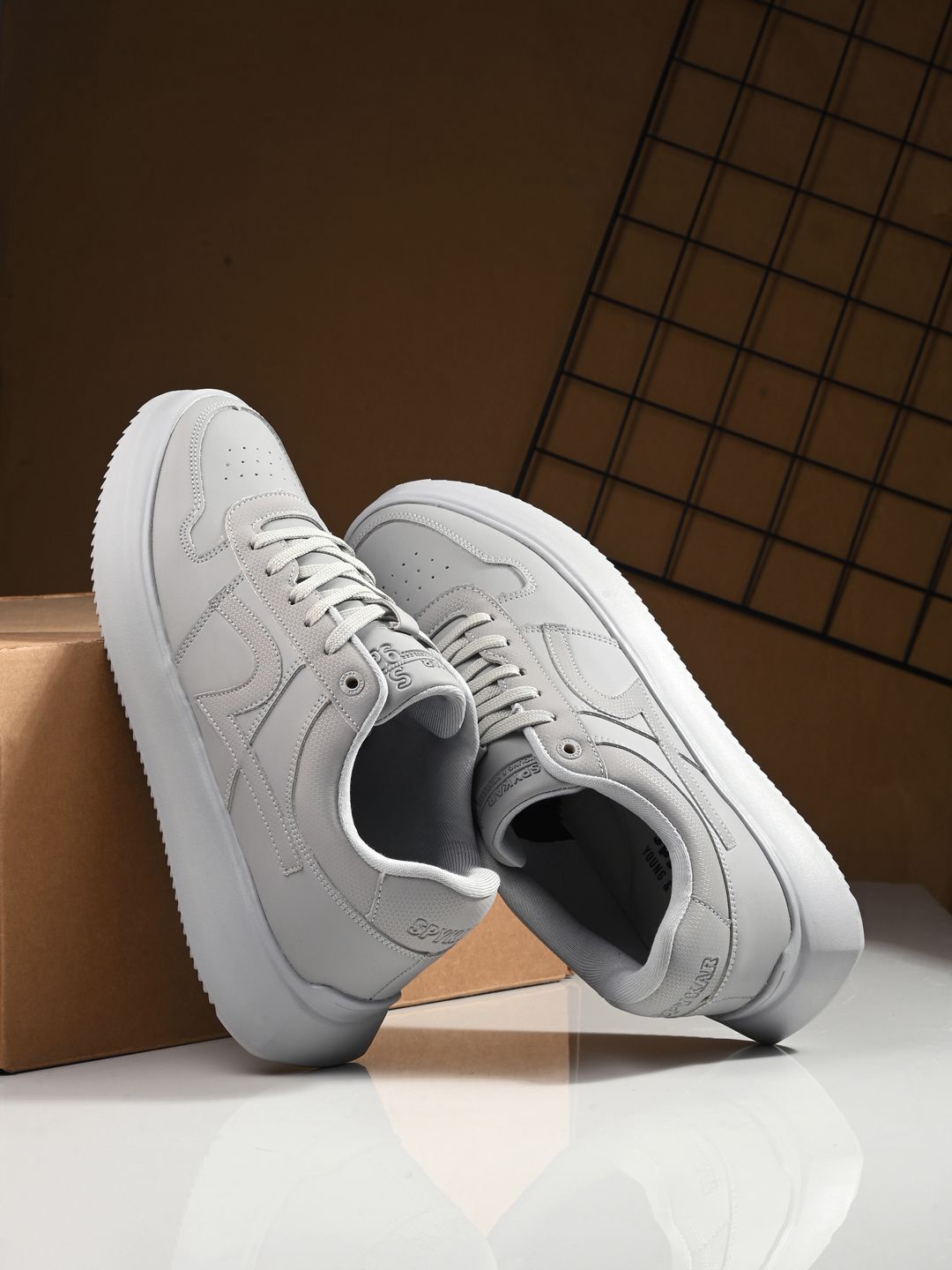 

SPYKAR Men Colourblocked PU Sneakers, Grey