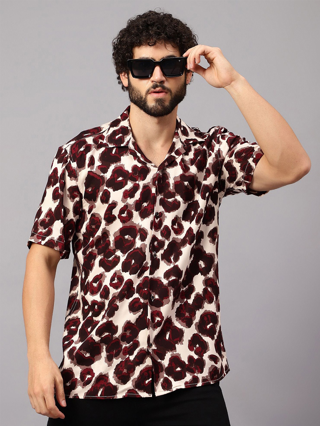 

Peach & Lemonade Classic Abstract Printed Cuban Collar Shirt, White