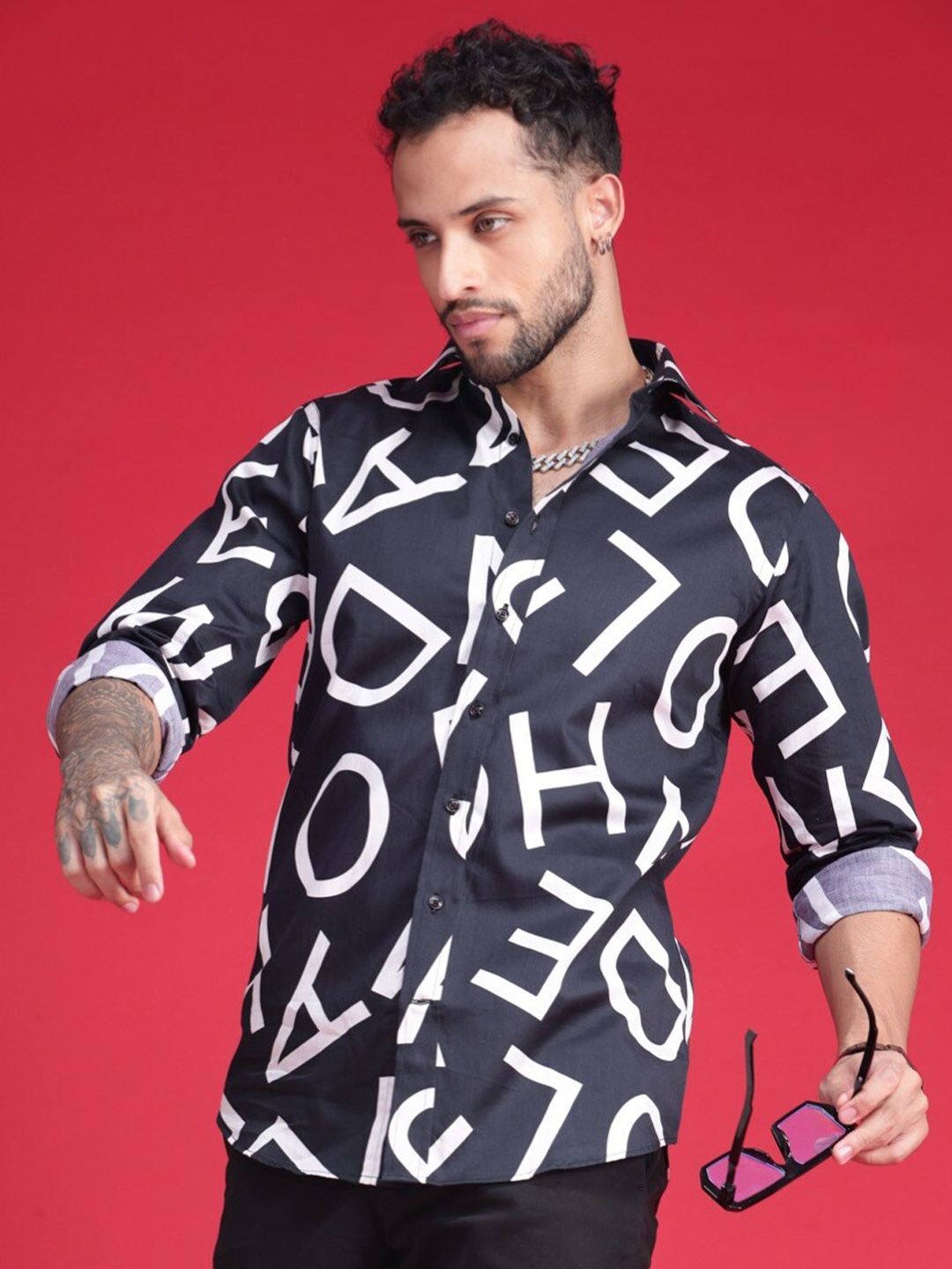 

Peach & Lemonade Premium Slim Fit Typography Opaque Printed Cotton Party Shirt, Black