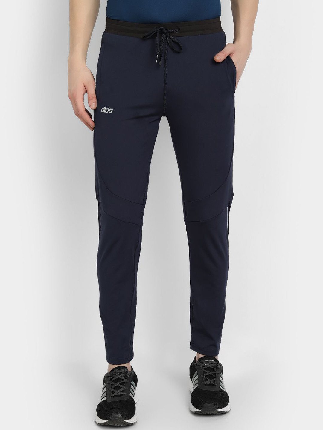 

DIDA Men Mid-Rise Track Pants, Navy blue
