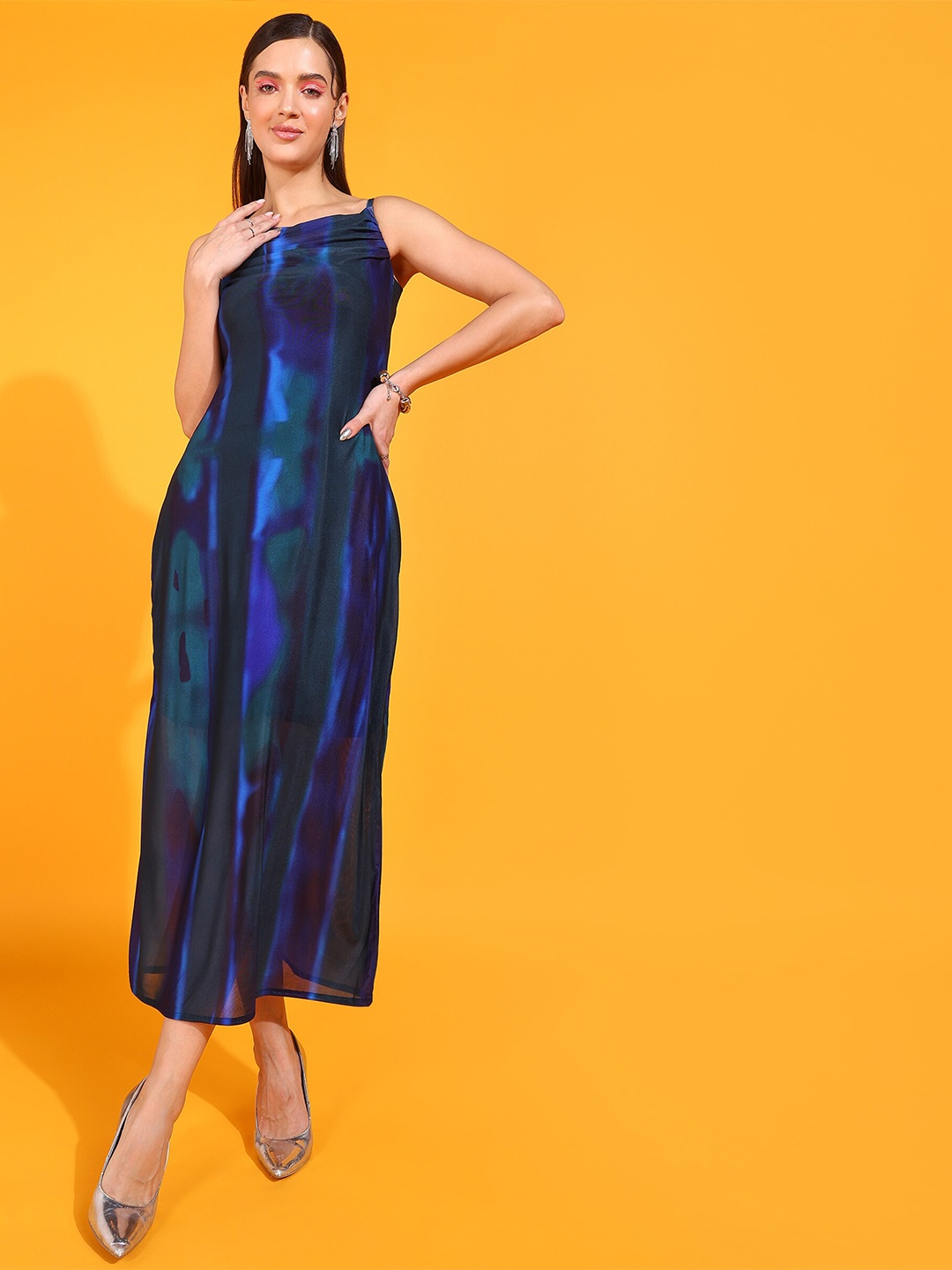 

Murcia Abstract Printed Gathered or Pleated A-Line Midi Dress, Blue