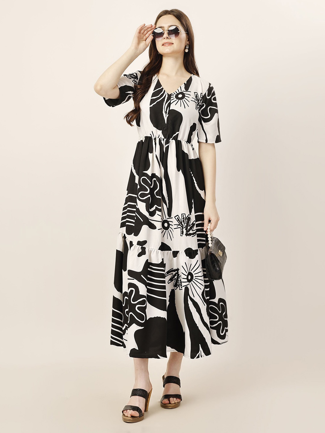 

Murcia Printed V-Neck Fit & Flare Maxi Dress, White