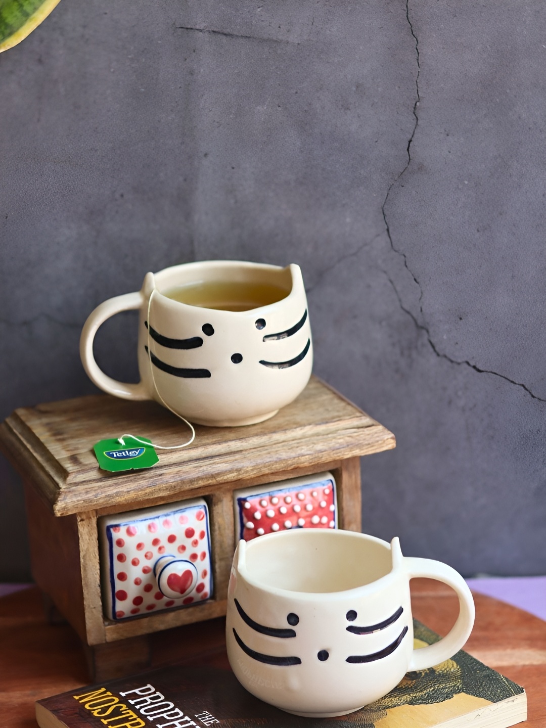 

WEAVING HOMES White & Black 2 Pieces Printed Ceramic Glossy Mugs 180 ml Each