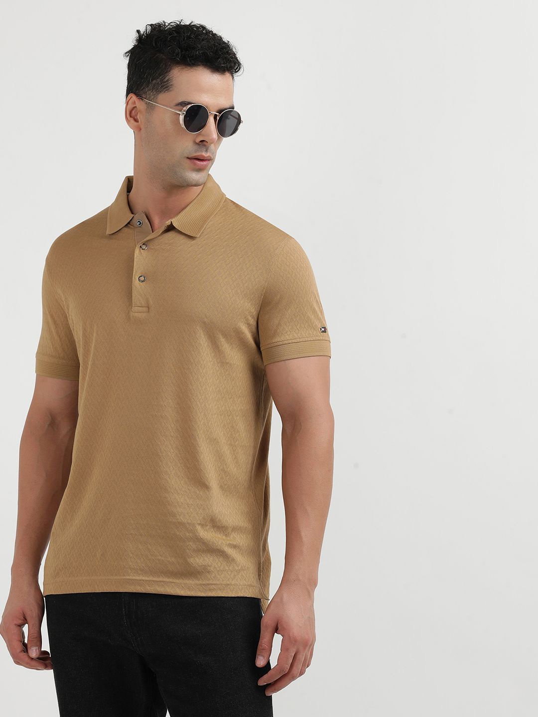 

Tommy Hilfiger Men Polo Collar Slim Fit T-shirt, Brown