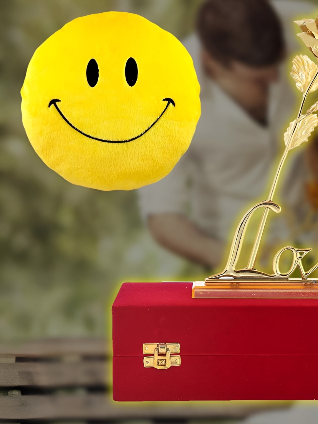 

INTERNATIONAL GIFT Red & Yellow Rose with Love Stand & Smiley Cushion, Gold