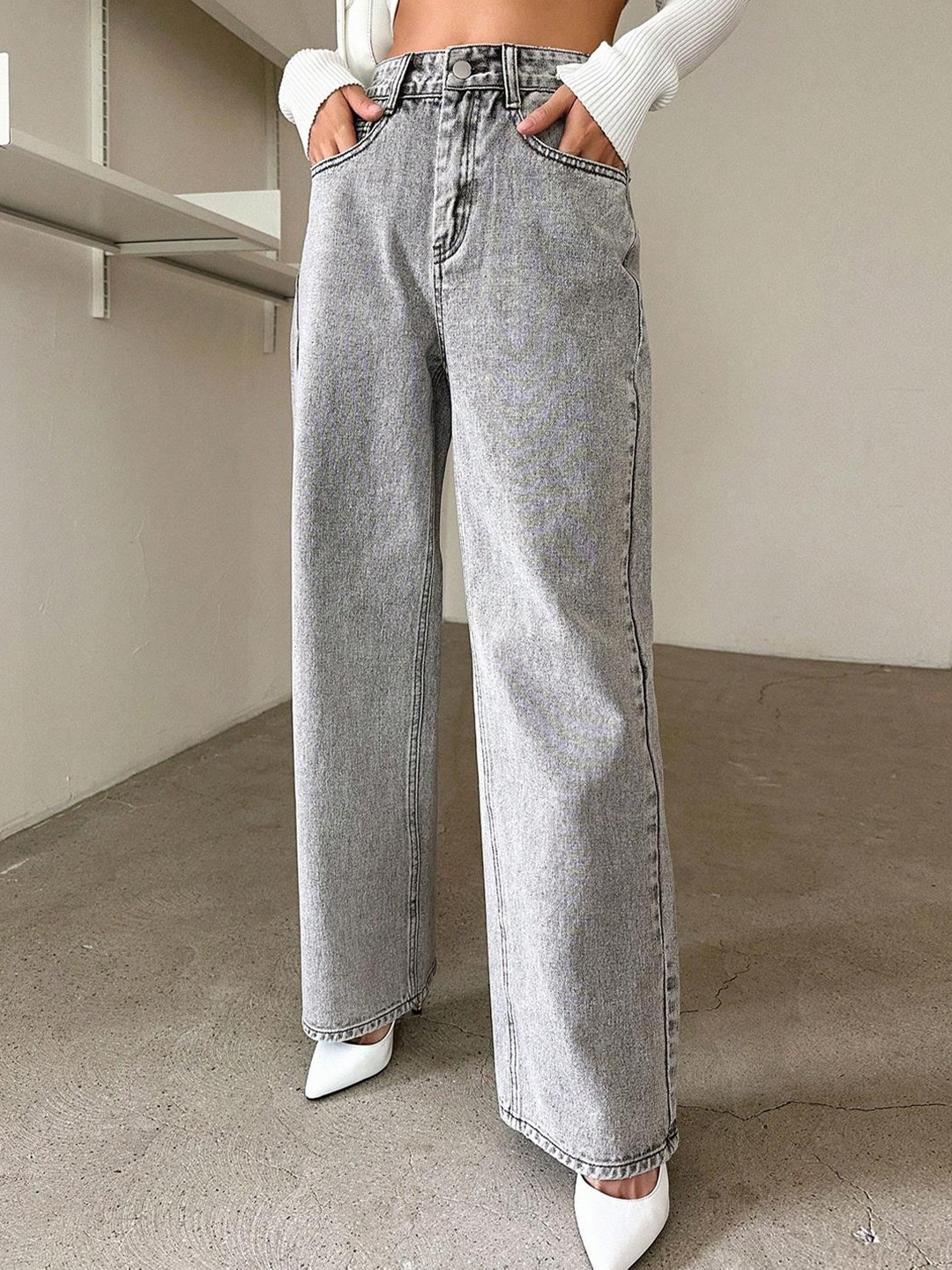 

Kotty Women High-Rise Clean Look Crinkle Stretchable Jeans, Grey