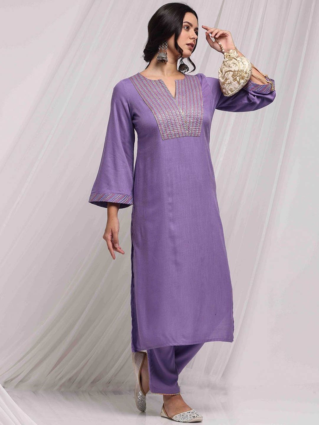 Anouk Floral Embroidered Notched Neck Straight Kurta with Trousers, Purple
