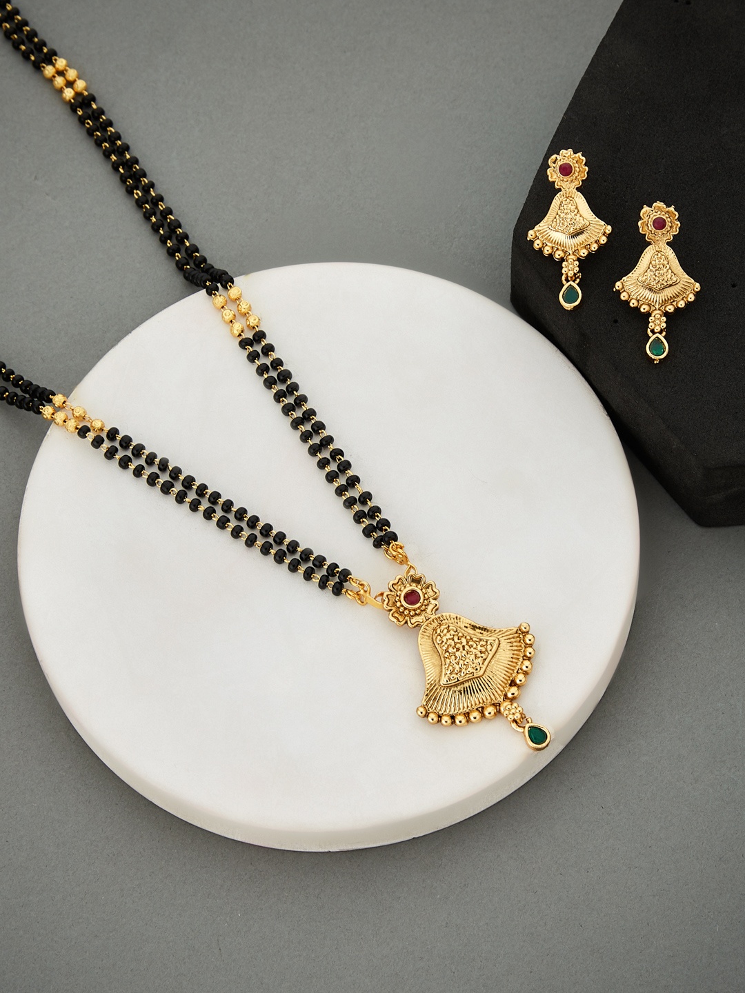 

ATIBELLE Women Gold-Plated Artificial Stones and Beads Mangalsutra