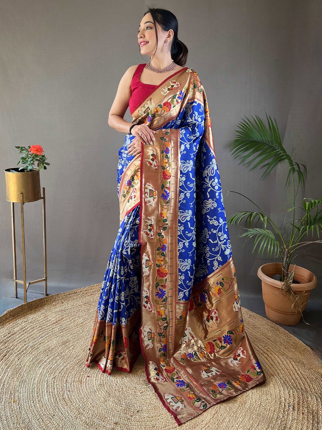 

Mitera Woven Design Zari Paithani Saree, Blue