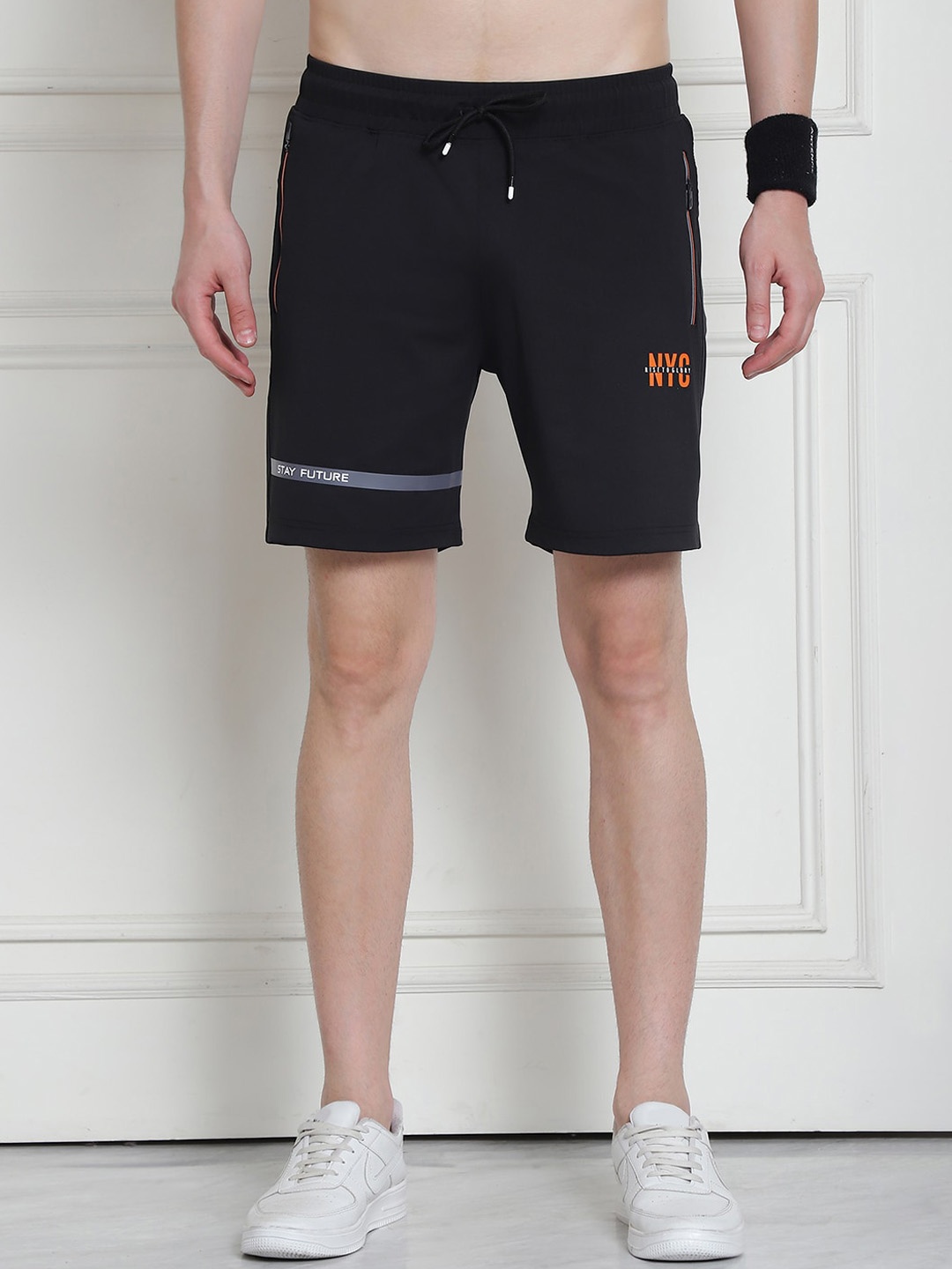 

VENITIAN Men Slim Fit Sports Shorts, Black