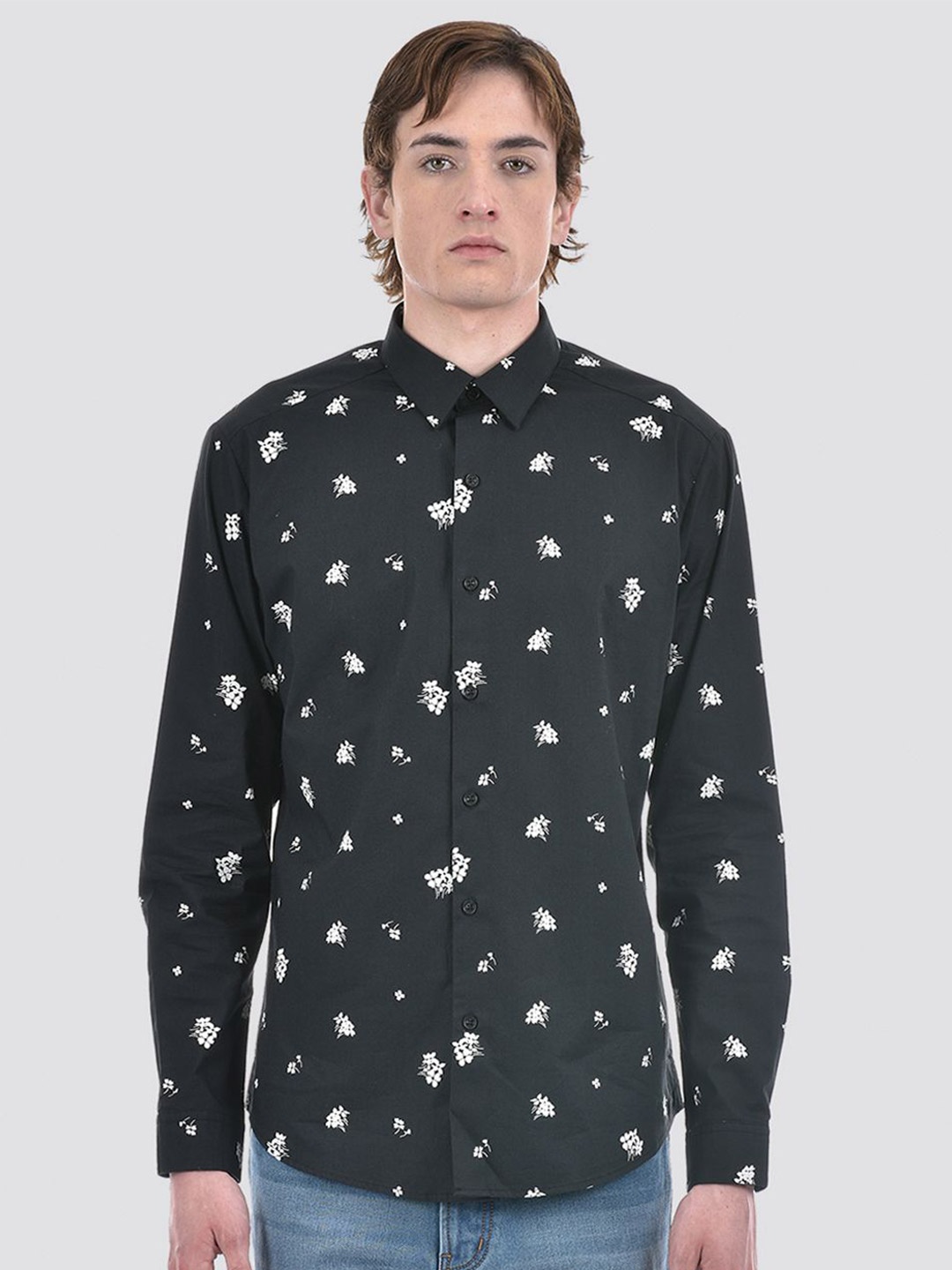 

Numero Uno Men Floral Print Slim Shirt, Black