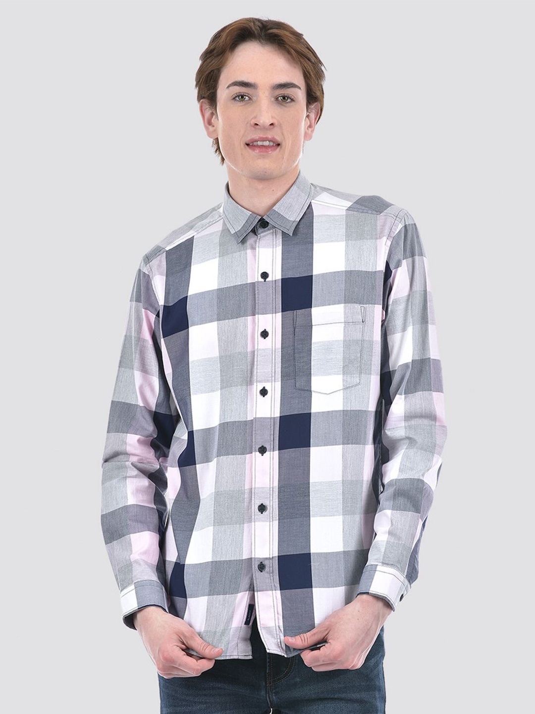 

Numero Uno Men Checkered Slim Fit Shirt, Grey