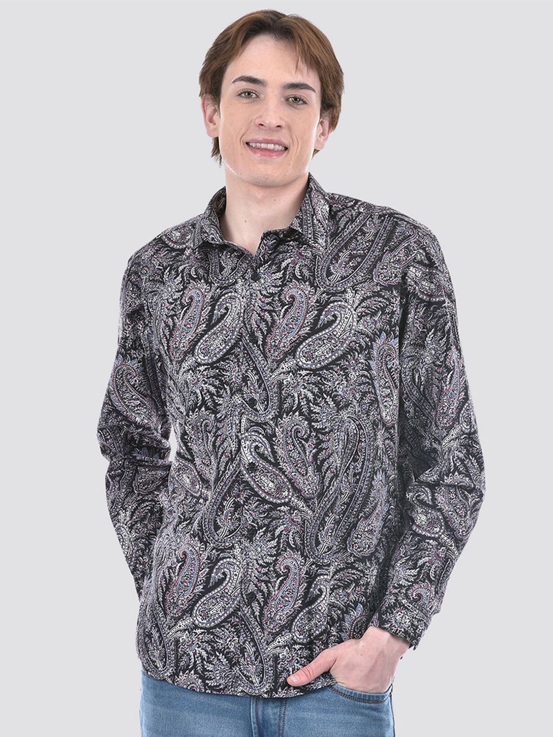 

Numero Uno Men Paisley Regular Shirt, Black
