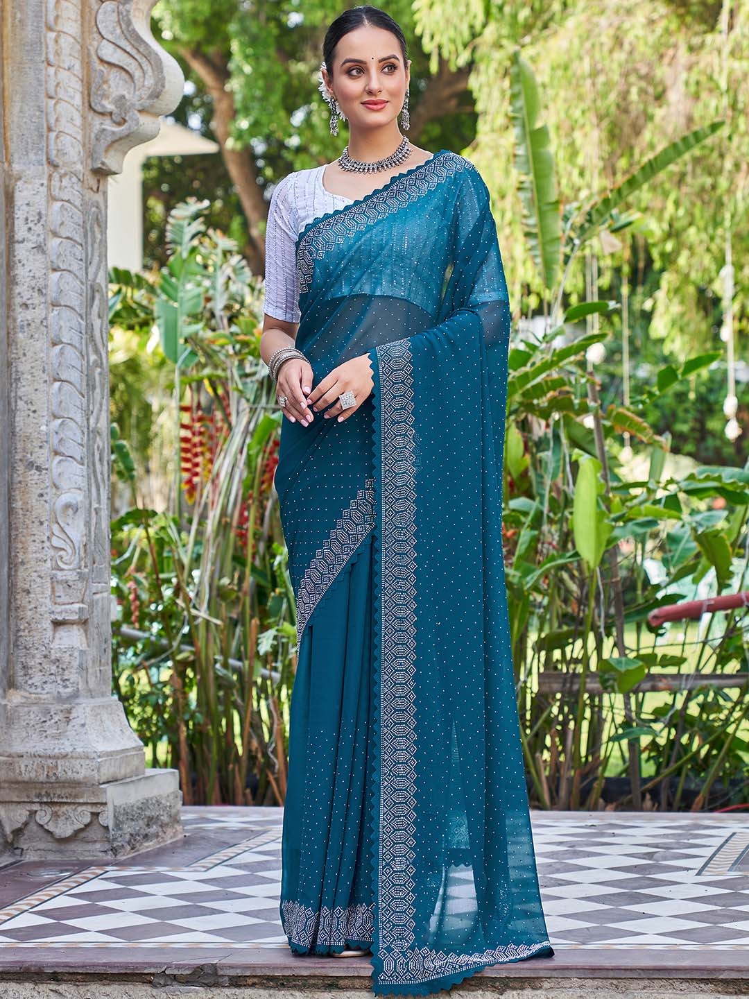 

Satrani Polka Dot Beads and Stones Pure Georgette Saree, Teal