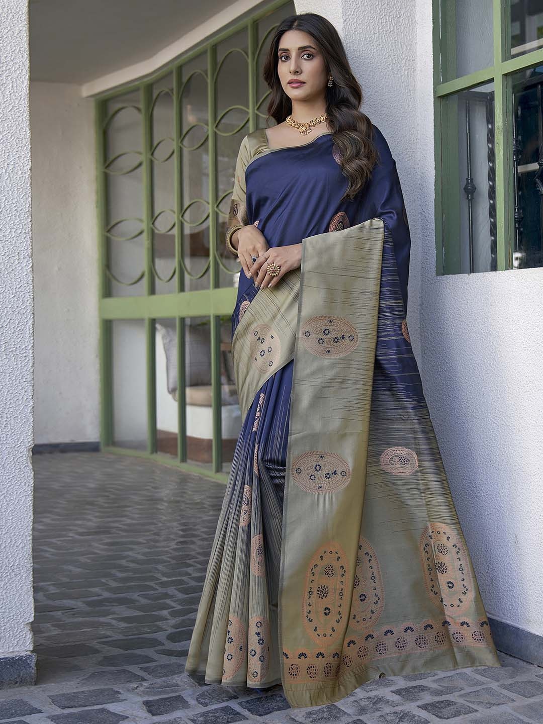 

Satrani Banarasi Saree, Navy blue