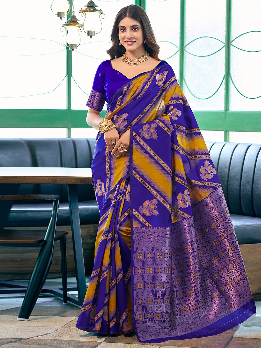 

Satrani Ethnic Motifs Zari Banarasi Saree, Navy blue