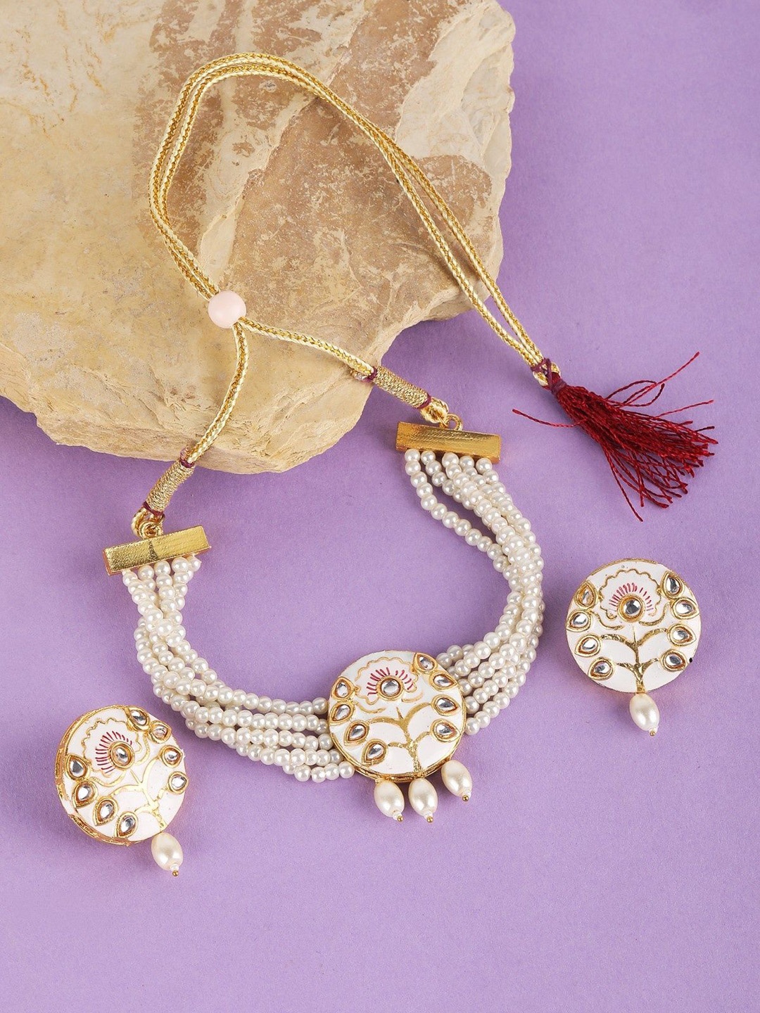 

House of Pataudi Gold-Plated Kundan & Pearls Studed Choker Jewellery set, White