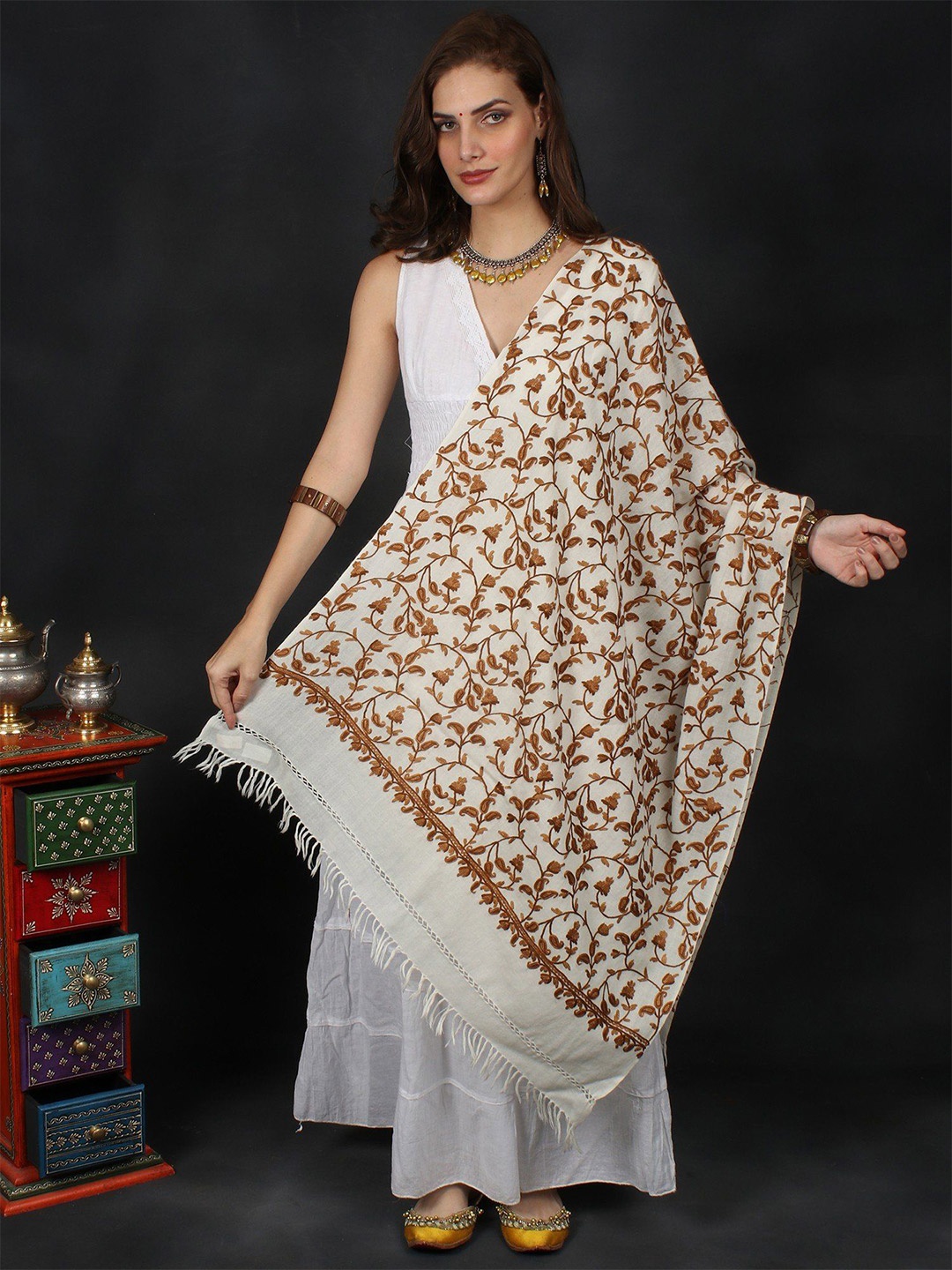 

Exotic India White Aari Embroidered Paisley Jaal by Hand Pure Wool Kahsmiri Stole