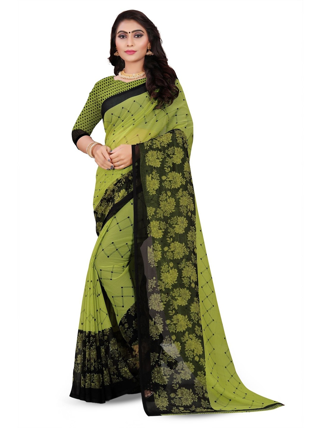

RUNAYA NX Floral Pure Georgette Saree, Green