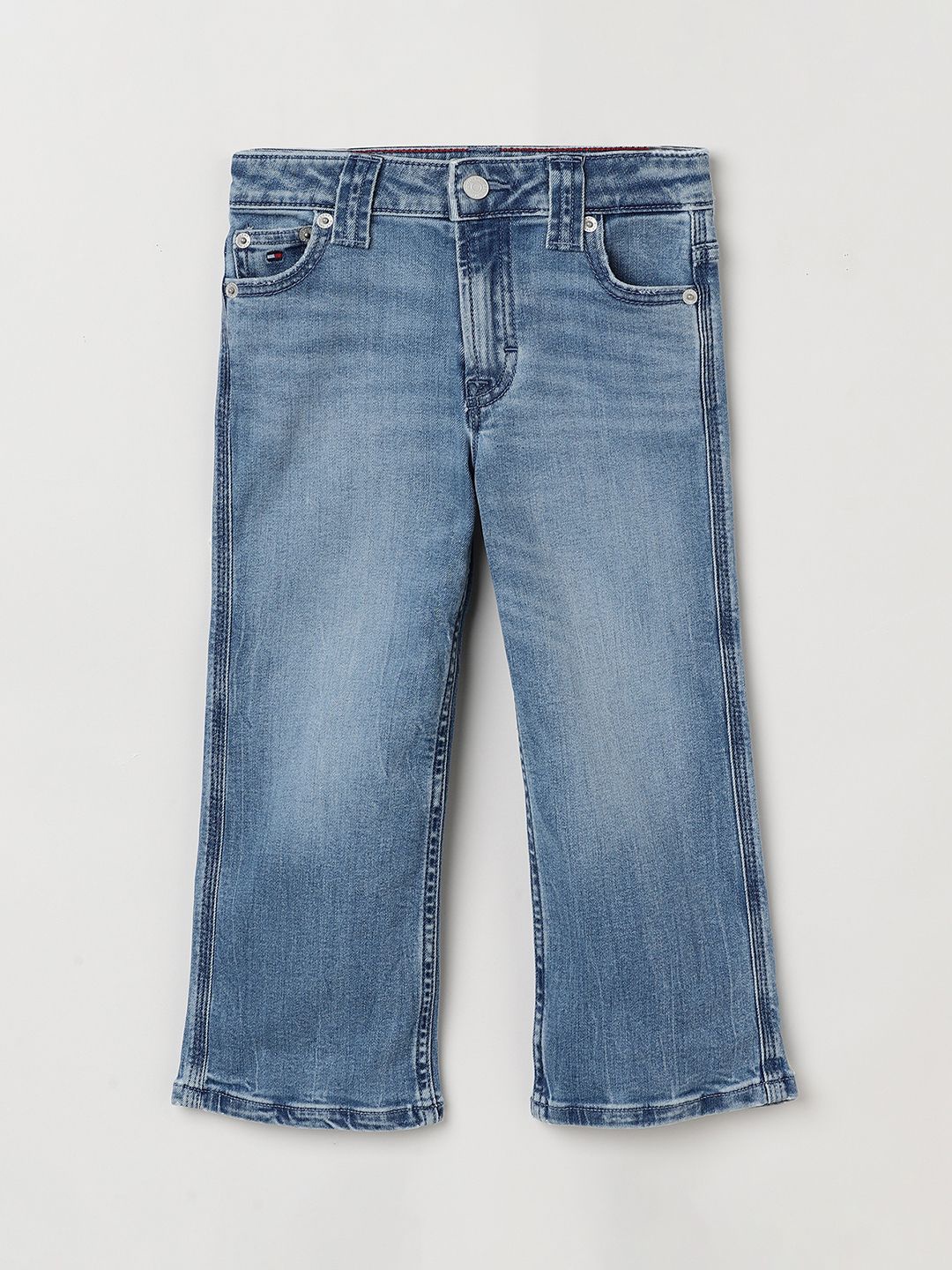 

Tommy Hilfiger Girls Mid-Rise Light Fade Clean Look Jeans, Blue