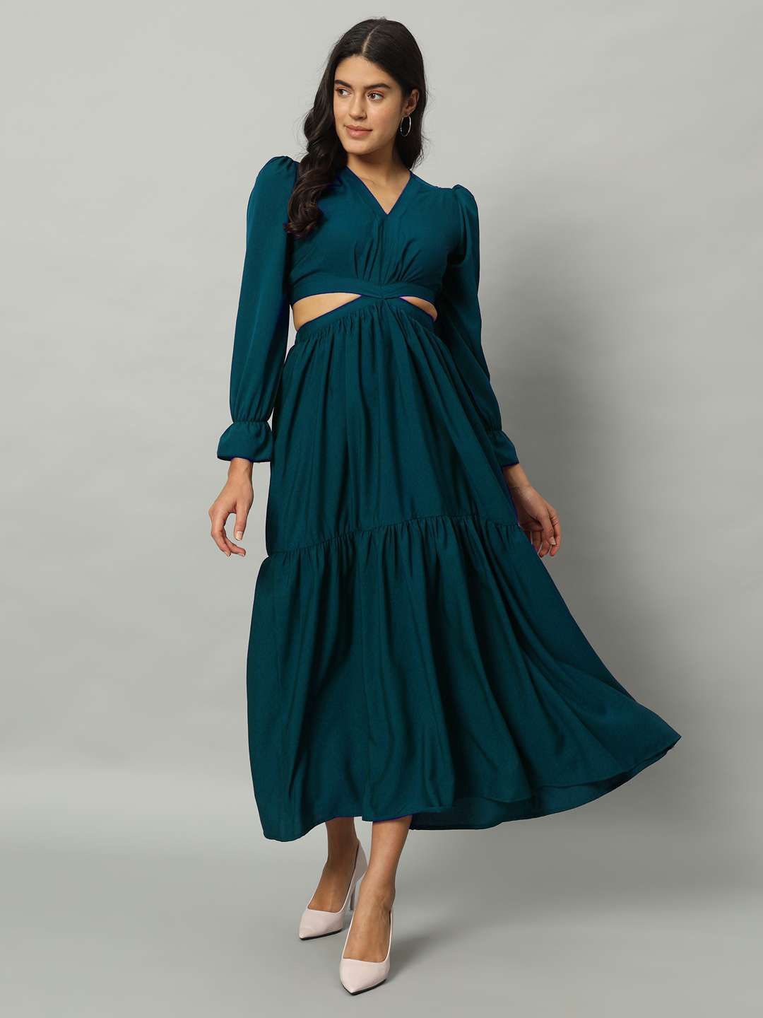 

OTABU V-Neck Crepe Cut-Outs Detail Tiered Fit and Flare Dress, Green