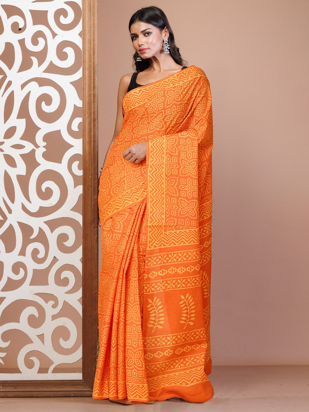 

Unnati Silks Ethnic Motifs Pure Cotton Handloom Block Print Saree, Orange