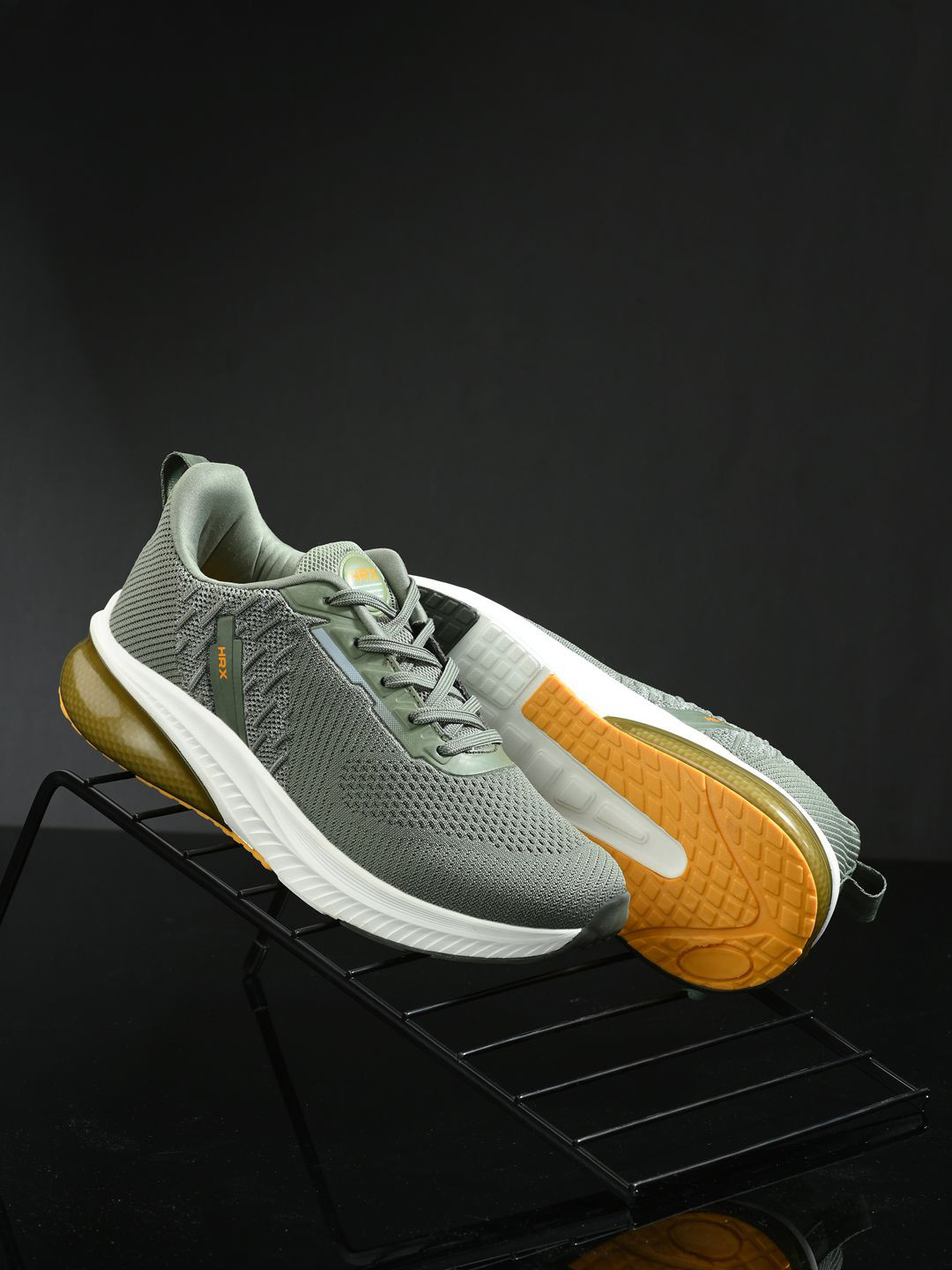 

HRX by Hrithik Roshan Men Grey Aircube Mesh Running Shoes, Green
