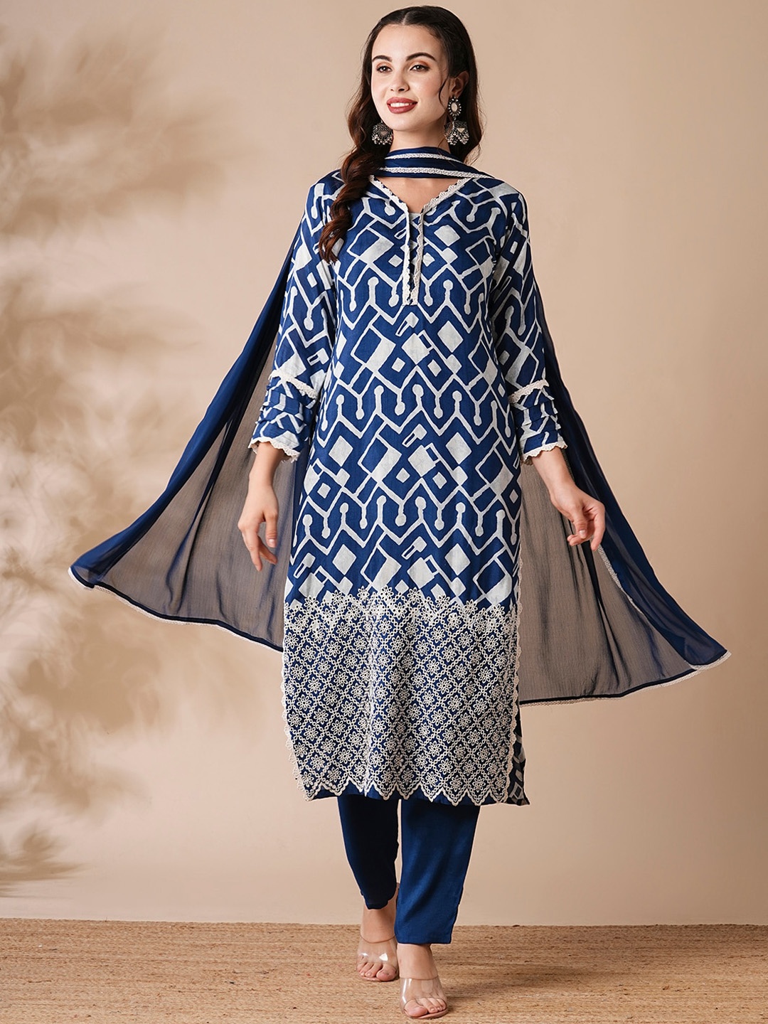 

FASHOR Printed Regular Thread Work Kurta with Trousers & Dupatta, Blue