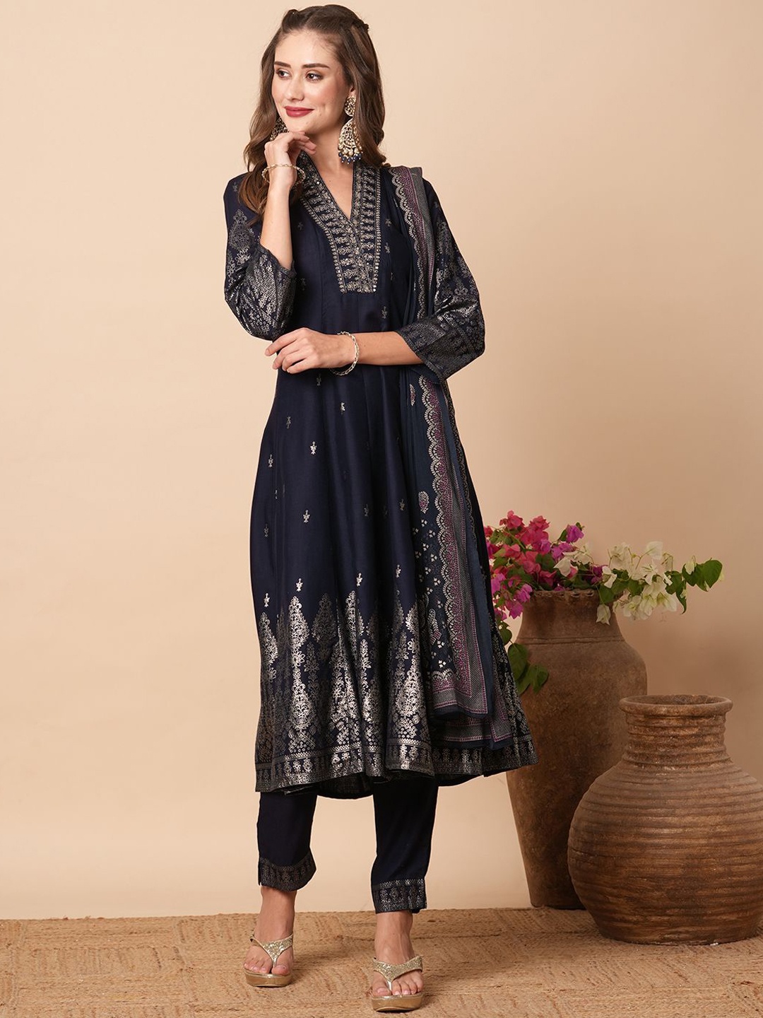 

FASHOR Ethnic Motifs Embroidered Panelled Kurta with Trousers & With Dupatta, Navy blue