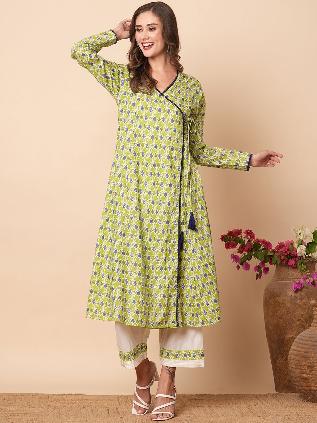 

FASHOR Ethnic Motifs Printed Angrakha Pure Cotton Kurta with Trouser, Lime green