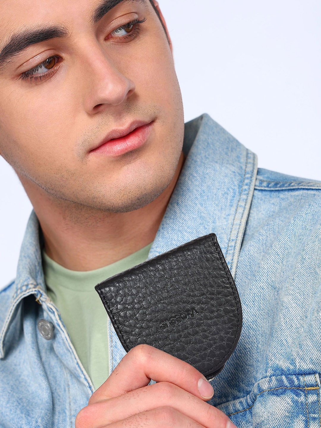 

Sassora Leather Textured Compact Travel Coin Pouch, Black