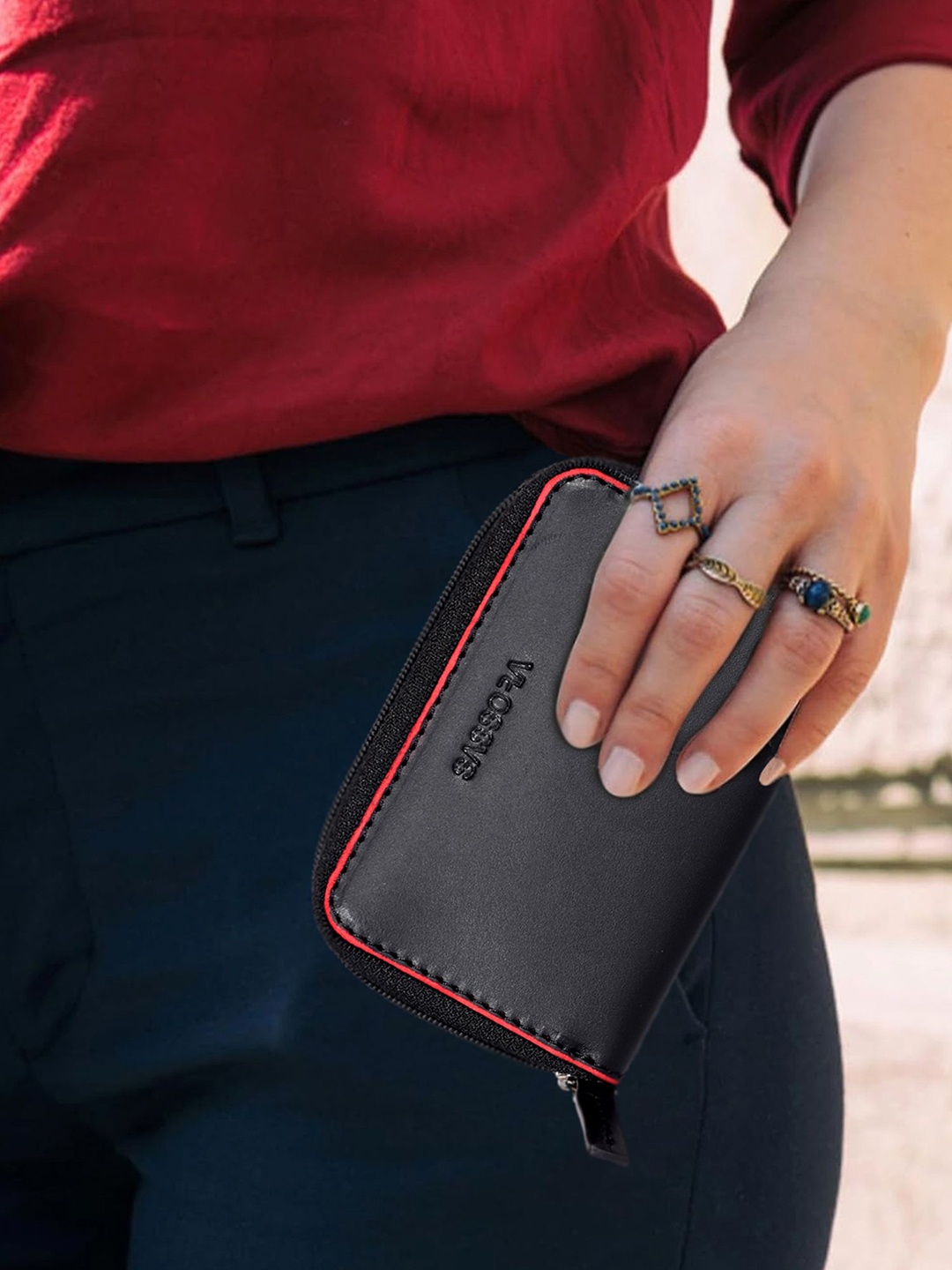 Sassora Compact Pouch Travel Accessory, Black