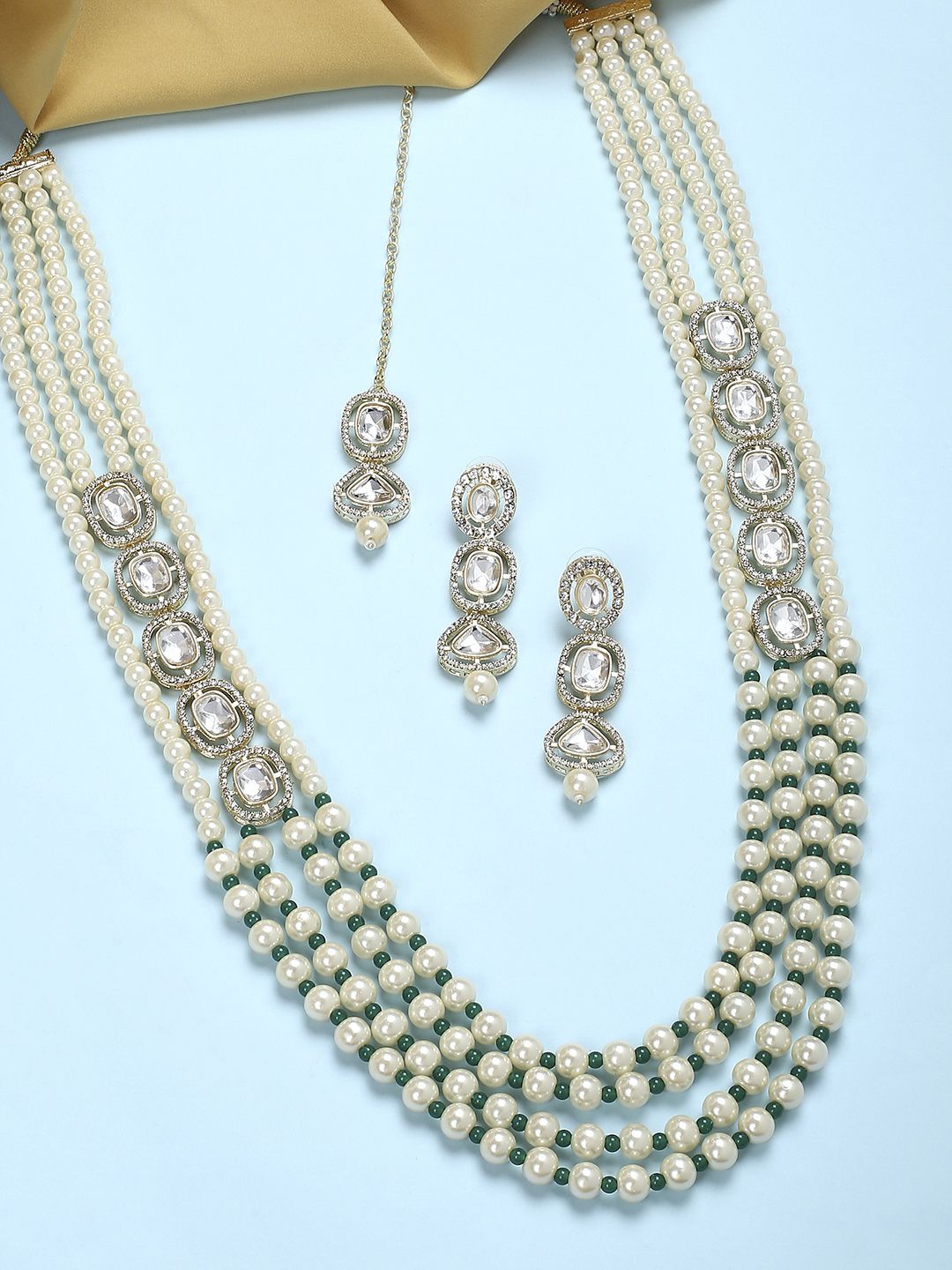 

OOMPH kundan Studded & Pearls Beaded Jewellery Set, Gold