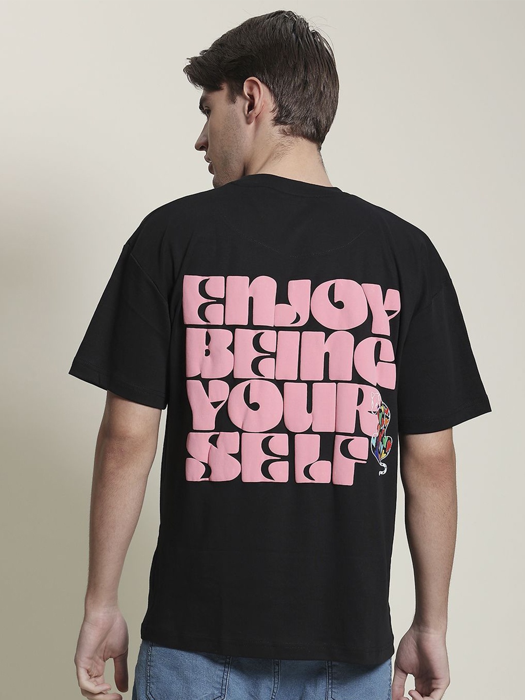 

Bene Kleed Men Pride Enjoy Being yourself Oversized T Shirt, Black