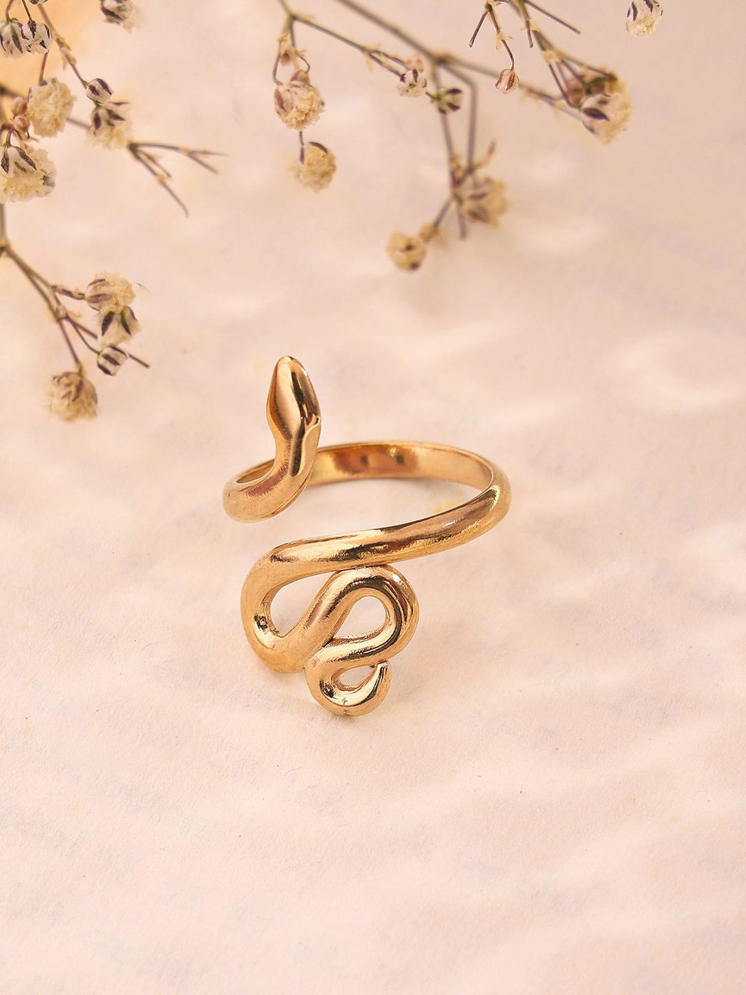 

PRITA Gold-Plated Adjustable Snake-Shape Finger Ring