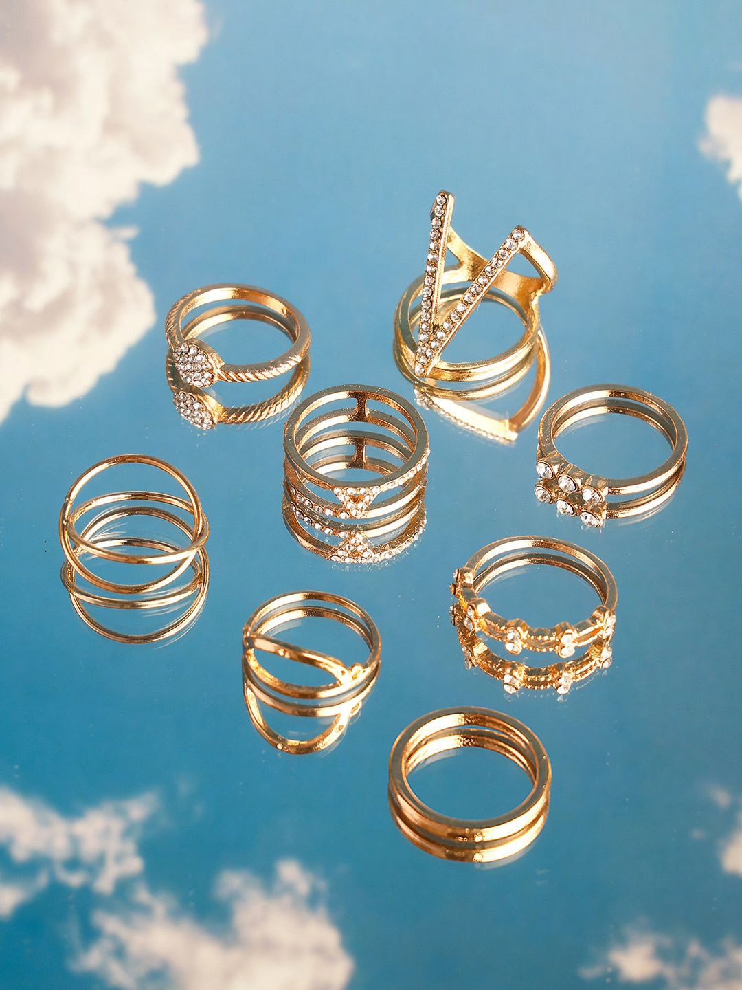 

PRITA Set Of 8 Gold Plated Finger Rings